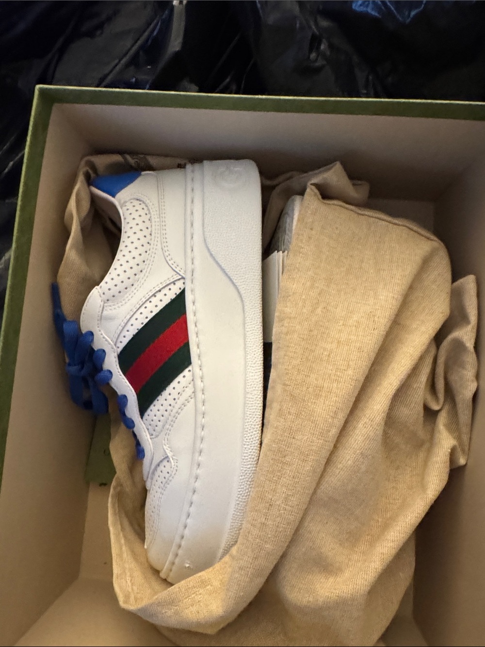 Gucci White Leather Platform Sneakers with Blue Accents and Green/Red Stripes